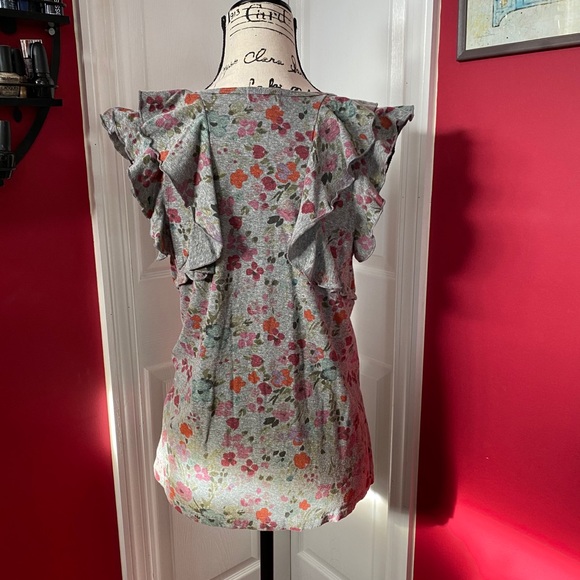 Basseterre Ruffle-Sleeve Tank - Picture 8 of 8